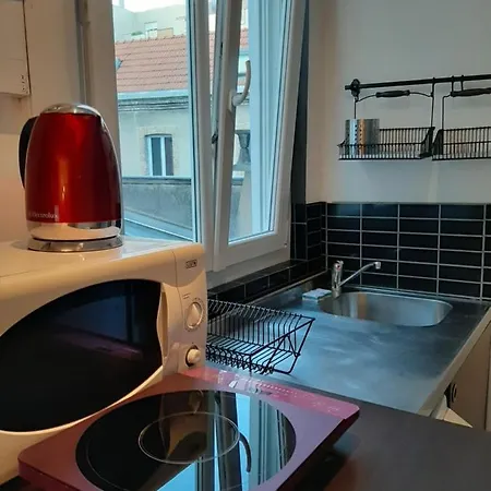 Apartment Chabaud 17 - Plein Centre - 2 Pers Reims